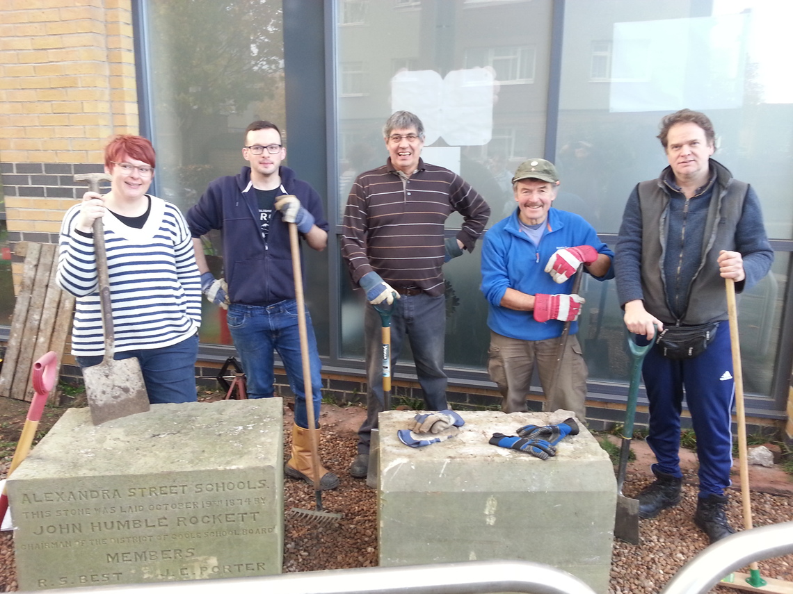 Alexandra Street School, Goole, volunteers at work